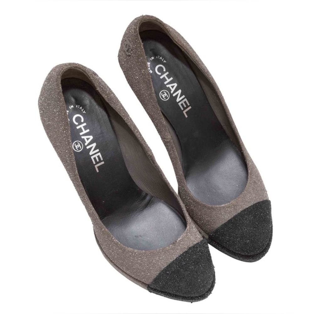 CHANEL PLATFORM SPARKLE PUMPS SIZE 37.5